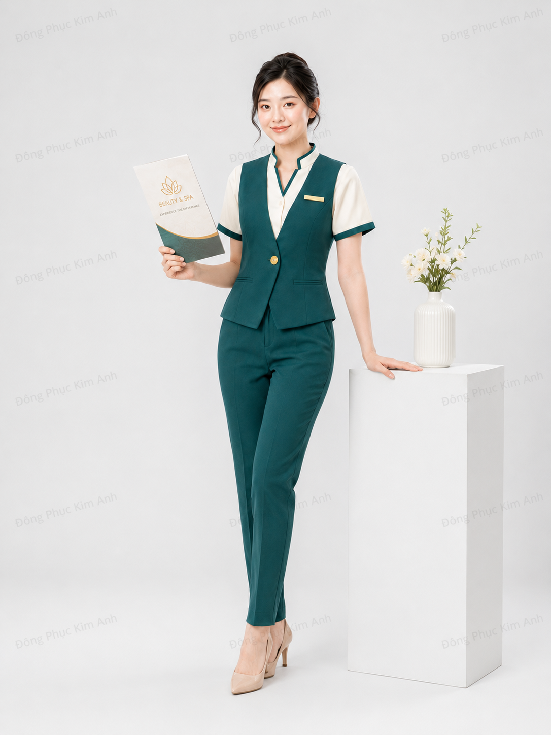 đồng phục lễ tân (6) Đồng Phục Kim Anh nhận may đồng phục spa giá rẻ HCM cho spa, thẩm mỹ viện, clinic và cơ sở chăm sóc sắc đẹp. Hỗ trợ may đo theo yêu cầu, thiết kế maquette, nhận may số lượng ít, tư vấn mẫu cho lễ tân, kỹ thuật viên, chăm sóc khách hàng và báo giá rõ ràng tại TP.HCM.